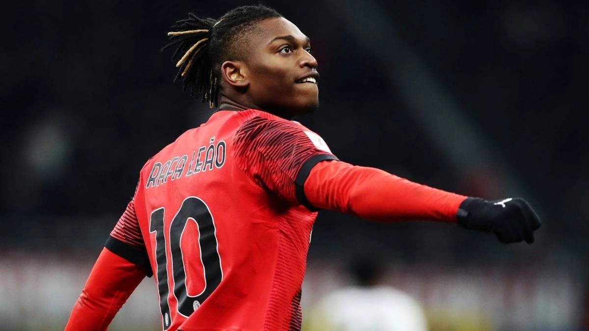 "Milan" Rafael Leaonu bu yay satacaq -&nbsp;70 milyon avro...